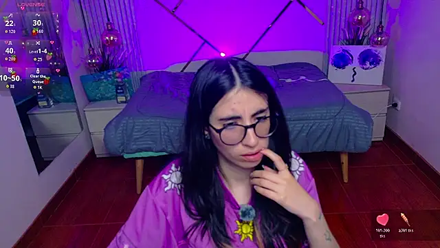 LenaRoses online show from August 6, 7:38 pm