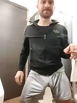 Snapshot of gilera250s chatting on January 29, 8:56 pm gilera250s online show from January 29, 8:56 pm