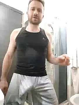 Snapshot of gilera250s chatting on January 31, 8:33 pm gilera250s online show from January 31, 8:33 pm