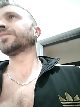 Snapshot of gilera250s chatting on March 5, 4:35 pm gilera250s online show from March 5, 4:35 pm