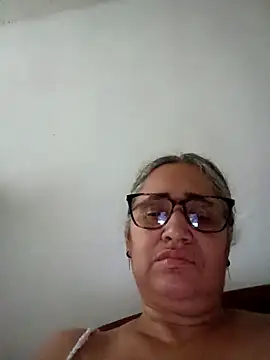  candi online show from April 3, 11:08 am