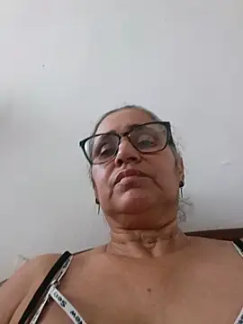 Snapshot of _candi chatting on June 20, 8:00 pm candi online show from June 20, 8:00 pm