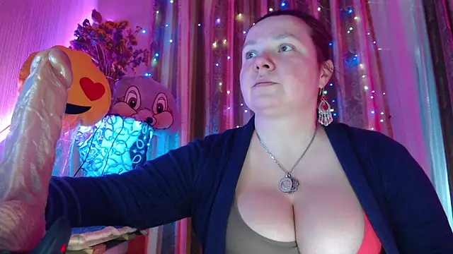 amorelara online show from March 27, 9:53 am