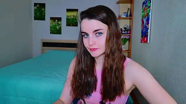 Miss Arwen online show from March 11, 9:13 am