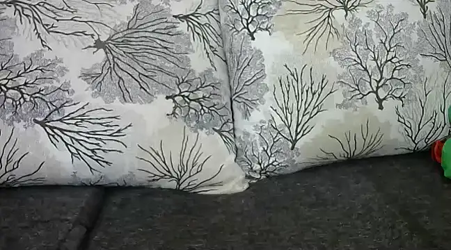 Snapshot of Sugarbaby32 chatting on February 11, 7:27 pm Sugarbaby32 online show from February 11, 7:27 pm