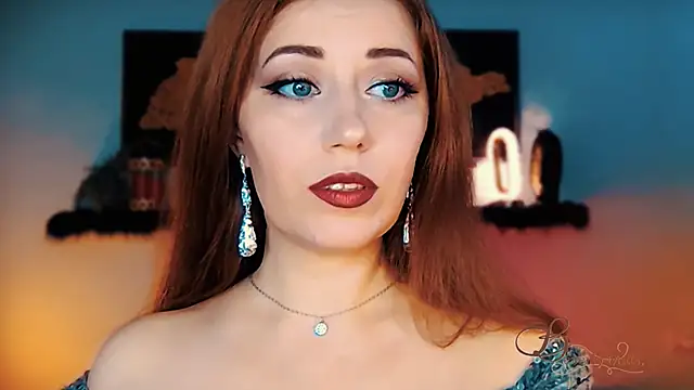 MissBeverlyMills online show from November 29, 6:05 am