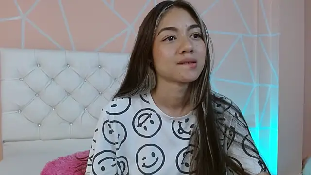 hantonella  online show from September 22, 8:44 pm