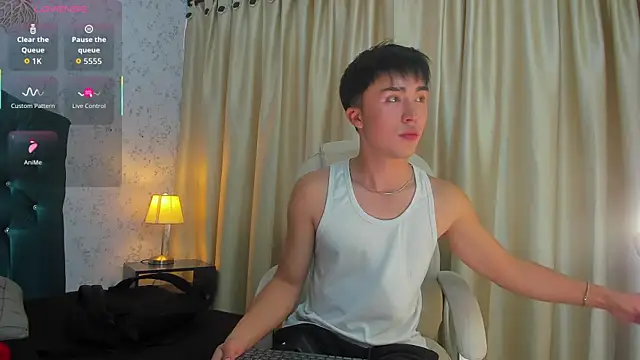 Snapshot of santi-fabulous chatting on September 30, 9:53 pm santi-fabulous online show from September 30, 9:53 pm