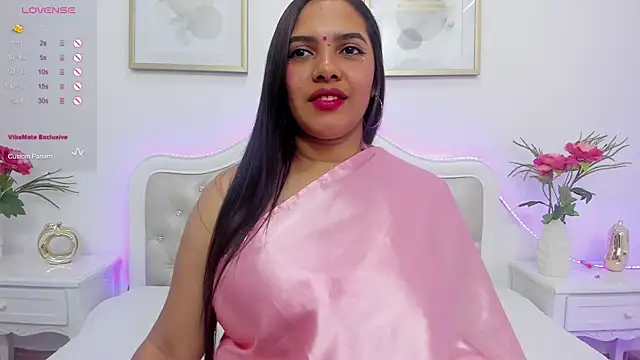 Snapshot of krishaa_ chatting on December 31, 3:53 pm krishaa online show from December 31, 3:53 pm