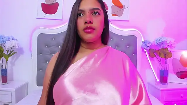 Snapshot of krishaa_ chatting on February 7, 12:50 pm krishaa online show from February 7, 12:50 pm