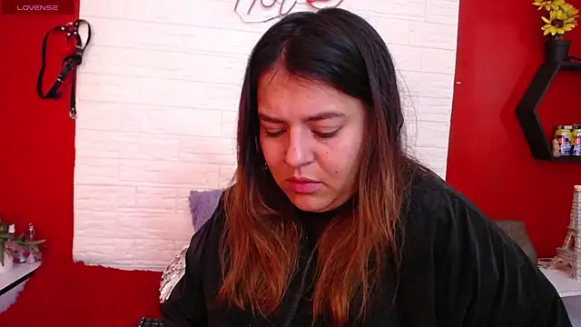  poison sweet online show from December 17, 5:19 pm