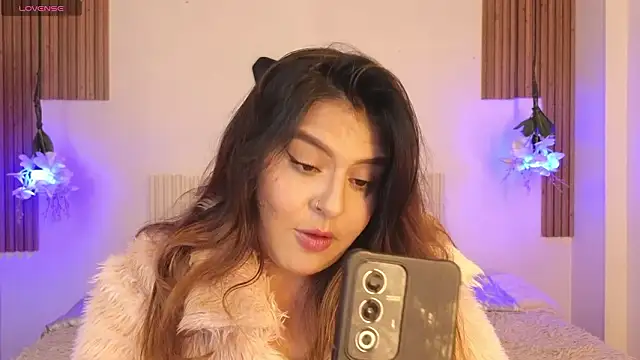  poison sweet online show from February 23, 7:00 pm