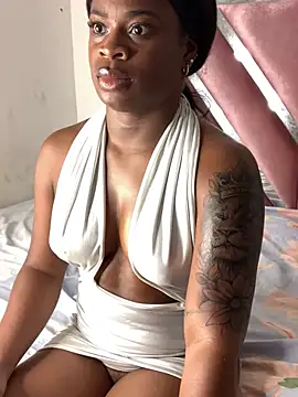 Snapshot of Tamara_Lubezkii chatting on January 15, 9:20 pm Tamara Lubezkii online show from January 15, 9:20 pm