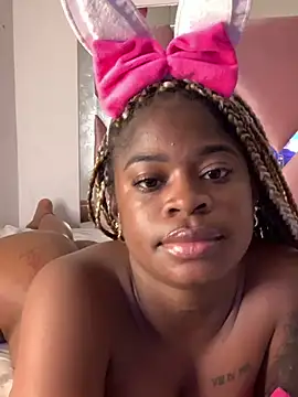 Snapshot of Tamara_Lubezkii chatting on February 1, 7:55 pm Tamara Lubezkii online show from February 1, 7:55 pm