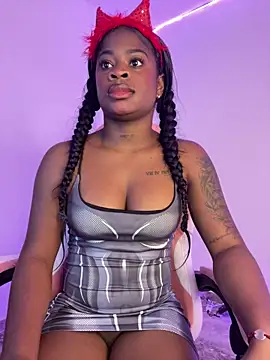 Snapshot of Tamara_Lubezkii chatting on March 19, 10:20 pm Tamara Lubezkii online show from March 19, 10:20 pm