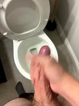 hornybigdicc online show from October 9, 1:36 am