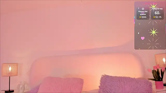 Snapshot of Megan-holly chatting on November 12, 4:29 pm Megan-holly online show from November 12, 4:29 pm