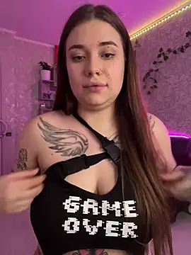 Vikki toriya online show from December 11, 5:48 pm