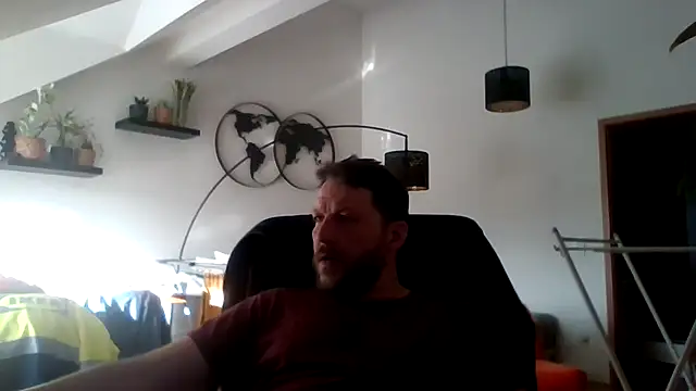 BennyLommy online show from March 11, 3:07 pm