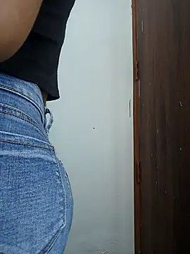 Snapshot of Sarita_7 chatting on February 10, 6:42 am Sarita 7 online show from February 10, 6:42 am