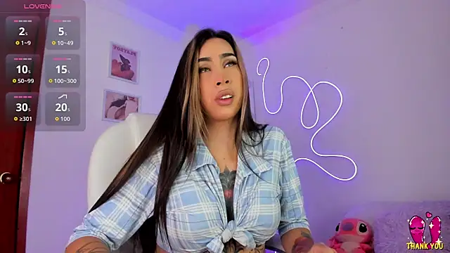 Snapshot of JulietaBomGV chatting on September 30, 2:49 am JulietaBomGV online show from September 30, 2:49 am