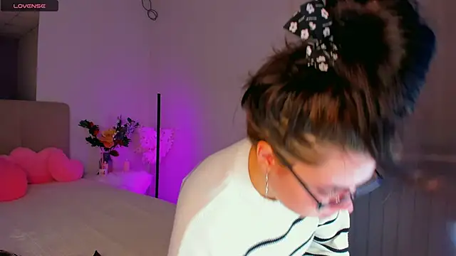 SelenaaSky online show from December 18, 7:52 pm