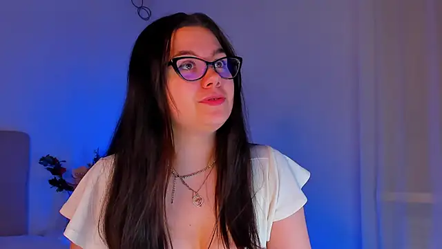 SelenaaSky online show from December 20, 5:40 pm