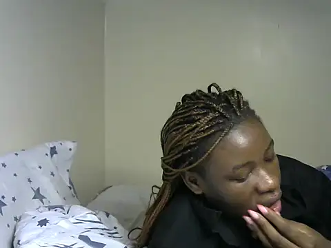 Snapshot of Novah_ chatting on September 19, 2:18 pm Novah online show from September 19, 2:18 pm