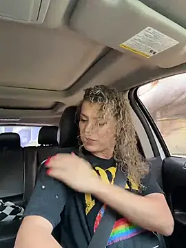 Snapshot of Georgiafox chatting on October 23, 3:00 pm Georgiafox online show from October 23, 3:00 pm