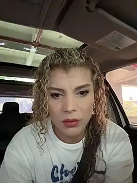 Snapshot of Georgiafox chatting on November 24, 3:12 pm Georgiafox online show from November 24, 3:12 pm