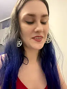 Erotic Synth Goddess online show from December 5, 7:32 pm