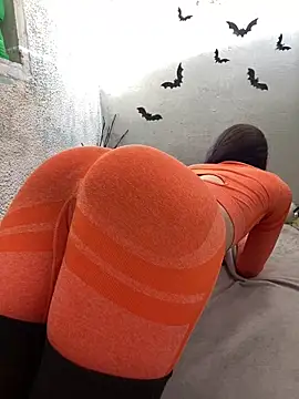 Erotic Synth Goddess online show from April 7, 3:34 pm