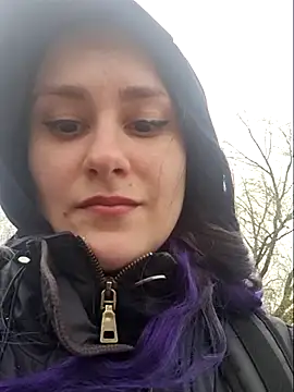 Erotic Synth Goddess online show from April 8, 9:31 am