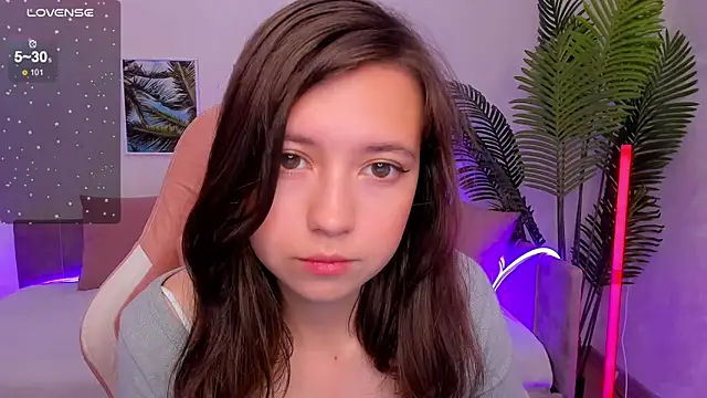 Lina Brownie online show from September 19, 2:46 am