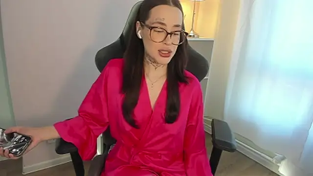 fuckdoll 18 online show from March 18, 2:09 pm