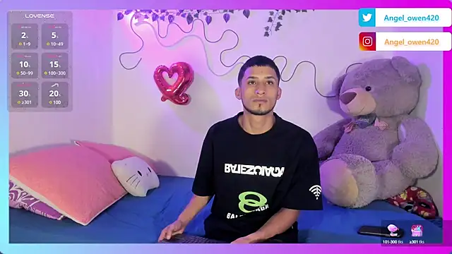 Angel owen1 online show from December 6, 11:11 am