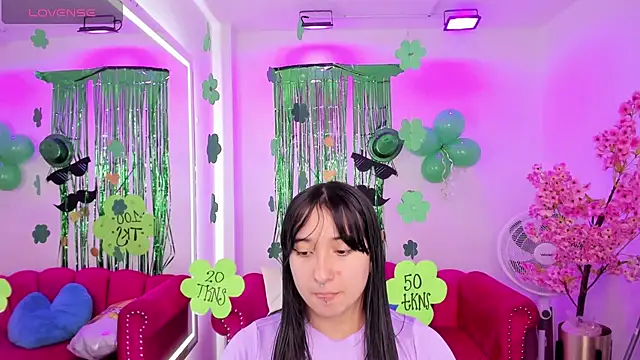 Snapshot of Miss_dolly_ chatting on March 18, 12:25 pm Miss dolly online show from March 18, 12:25 pm