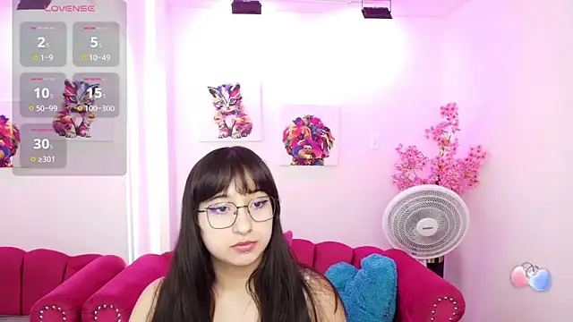 Snapshot of Miss_dolly_ chatting on September 27, 12:43 pm Miss dolly online show from September 27, 12:43 pm