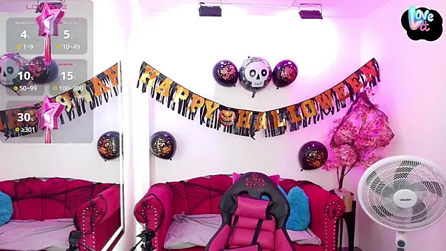 Snapshot of Miss_dolly_ chatting on October 30, 12:17 pm Miss dolly online show from October 30, 12:17 pm