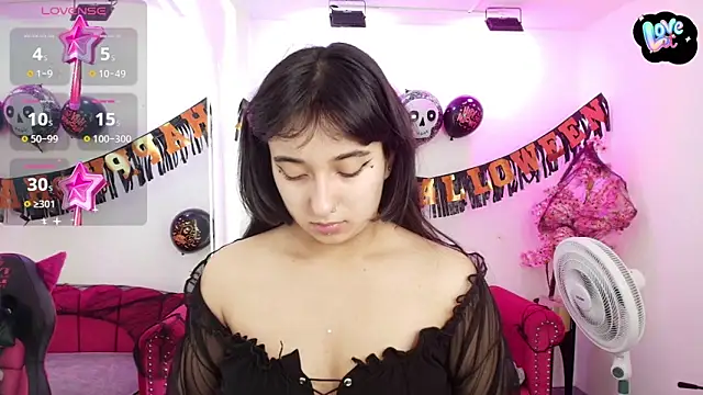 Snapshot of Miss_dolly_ chatting on November 1, 12:07 pm Miss dolly online show from November 1, 12:07 pm