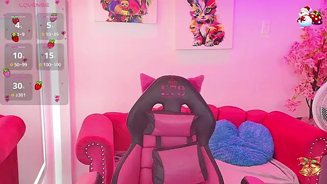 Snapshot of Miss_dolly_ chatting on December 1, 12:21 pm Miss dolly online show from December 1, 12:21 pm