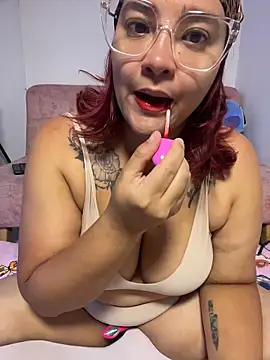 keirabbw online show from May 28, 12:52 am