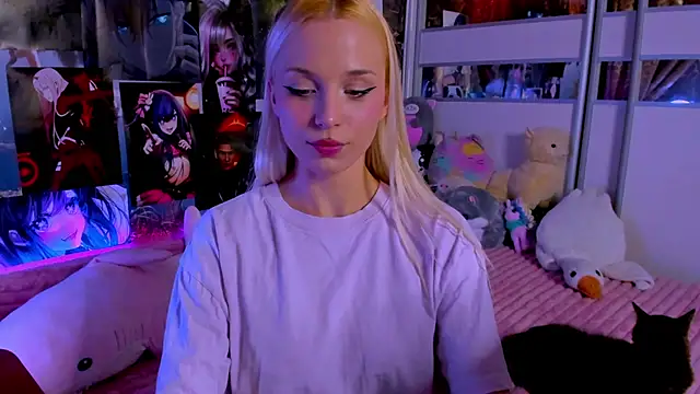 Snapshot of Cute__Pony chatting on June 23, 10:41 pm Cute Pony online show from June 23, 10:41 pm