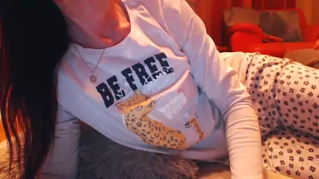 LovelyAndraGirl online show from March 16, 5:06 pm