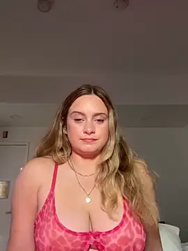 Sophie Raegan online show from March 14, 8:09 am