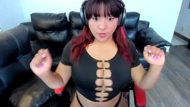 sofialove   online show from January 29, 1:05 am