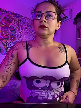 Snapshot of Amarantha_666 chatting on July 29, 9:02 pm Amarantha 666 online show from July 29, 9:02 pm