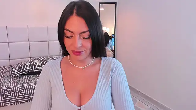 yourmagic venus online show from January 6, 10:45 pm