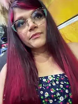 Snapshot of dayis_butera chatting on February 4, 2:17 am dayis butera online show from February 4, 2:17 am