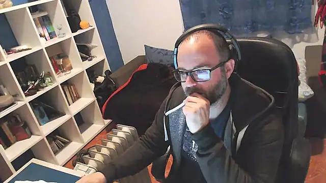 ravingr4d4 online show from March 19, 9:48 pm